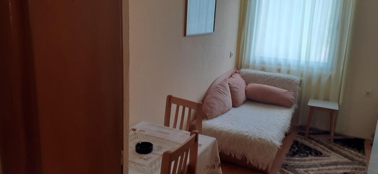 Smjestaj Na Selu,Porodica Gvozdenac Apartment Sipovo Bagian luar foto